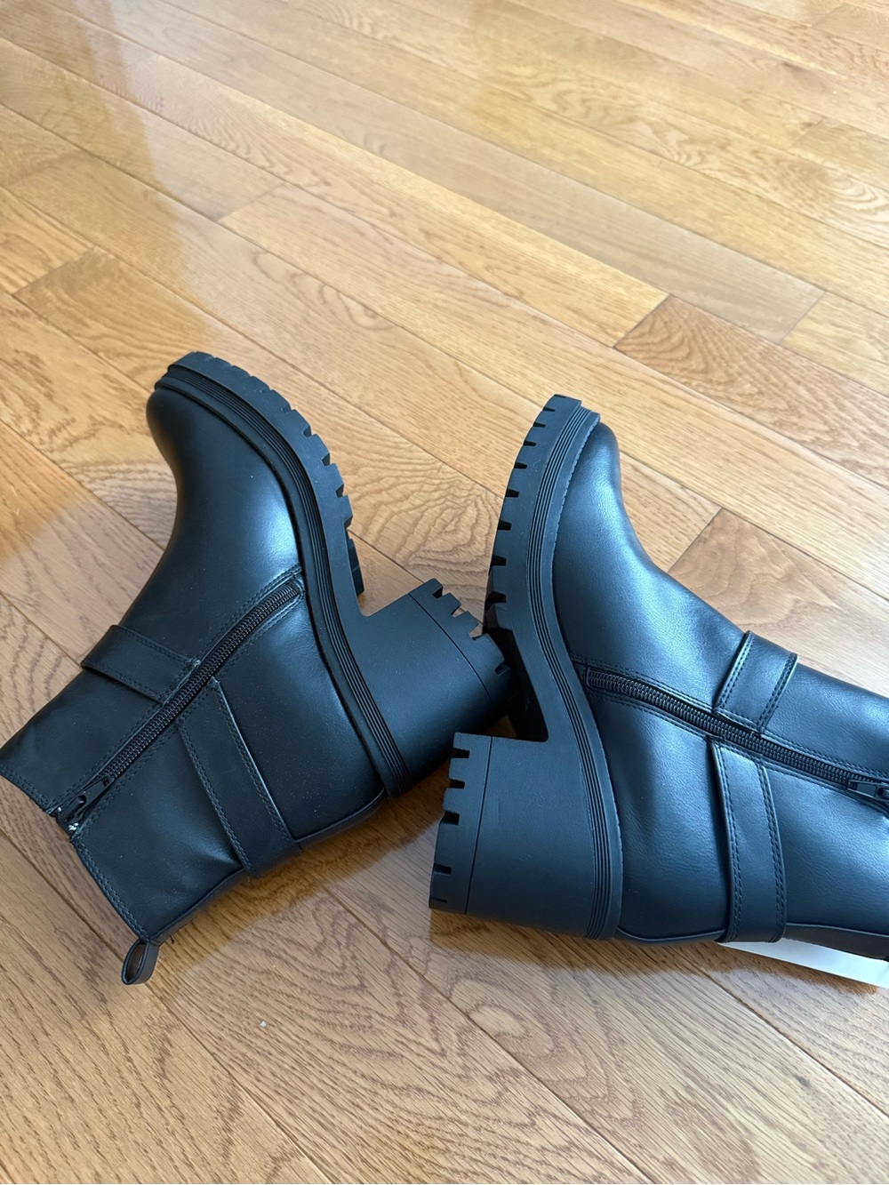 BRAND NEW SINCERITY JULES BOOTS 💞 - Picture 4 of 9
